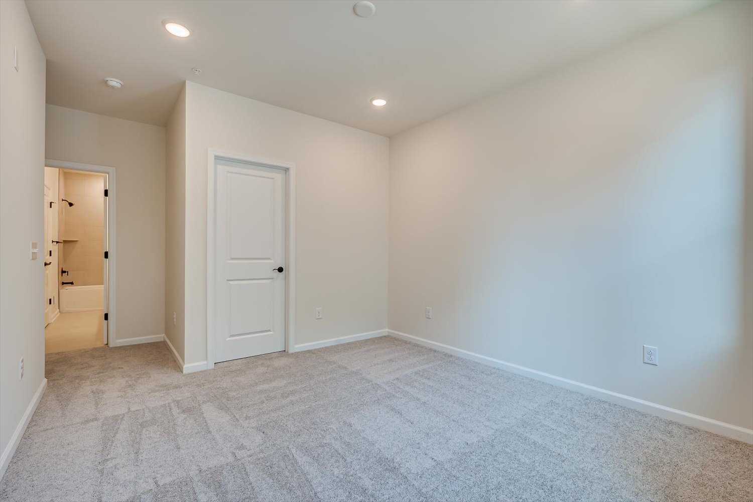 Building Photo - 317 Sadie Cir