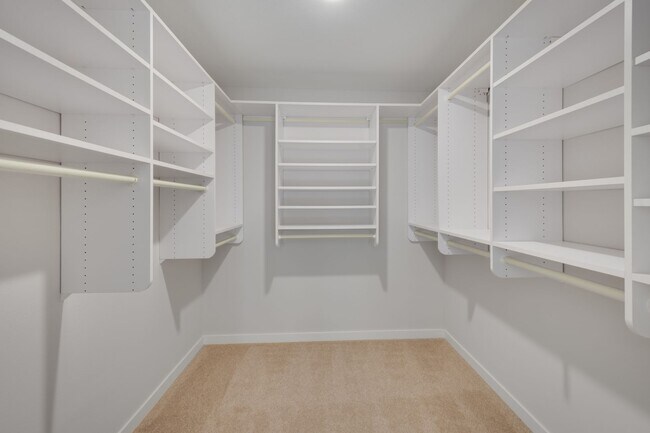 Building Photo - 2bd/2ba Bellevue Condo