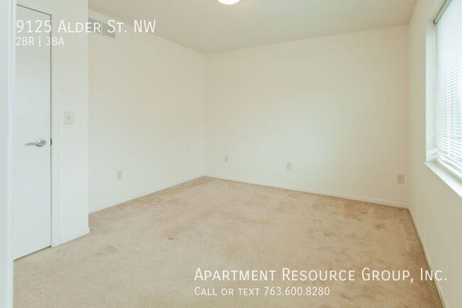 Building Photo - 9125 Alder St NW