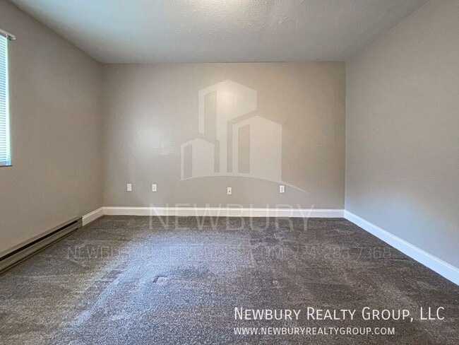 Building Photo - 26 Sunbury Estates