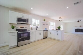Building Photo - 3811 Tumbleweed Ave
