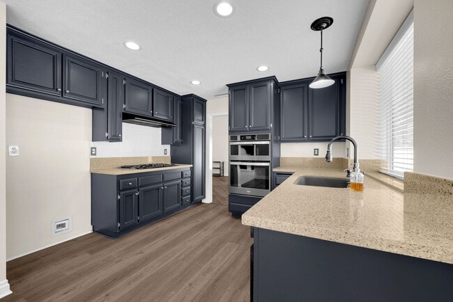 Building Photo - Beautiful Remodeled Two Story 4 Bed 2.5 Bath Home w/ Solar + 3 Car Garage