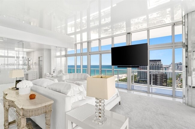 Building Photo - 3737 Collins Ave