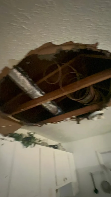 Building Photo - 1932 Overbrook Dr