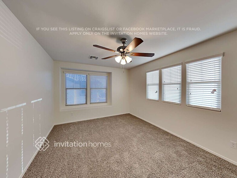 Building Photo - 1171 N 163rd Dr
