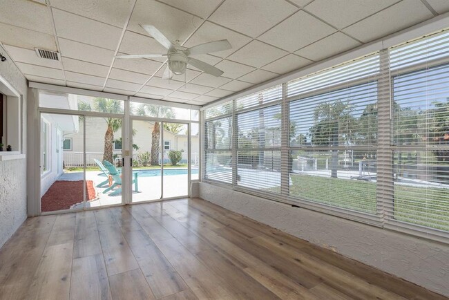 Building Photo - 4246 Marine Pkwy