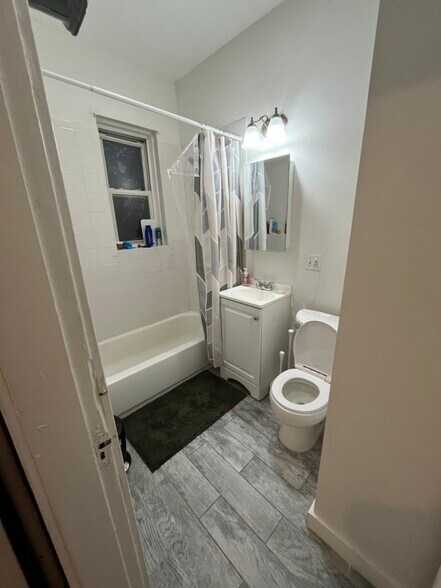 Building Photo - 38 Hemenway St