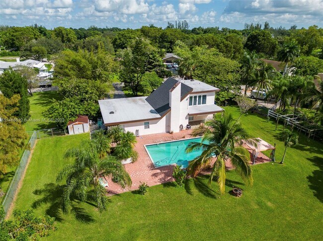 Building Photo - 18520 SW 58th St