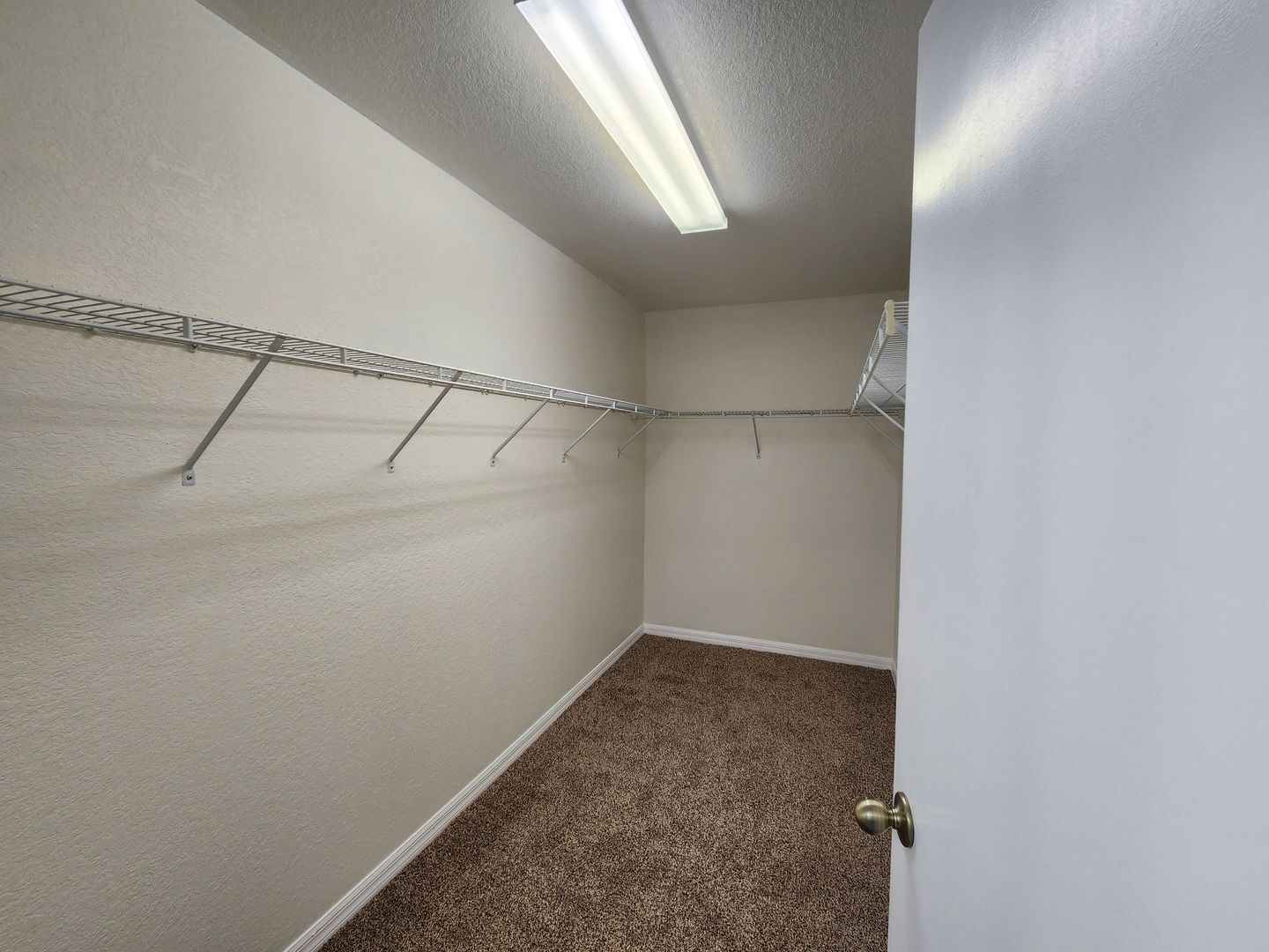 Building Photo - 2/2 Lehigh in Vistana Villas $500.00 Off First Month