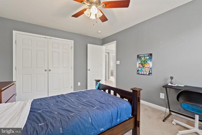 Building Photo - 16690 Anchor Bend Cir