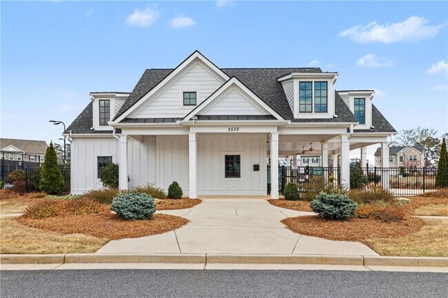 Building Photo - 5510 Bower Pl