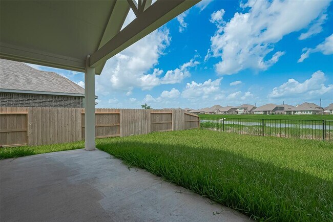 Building Photo - 2627 Clapbread Ln