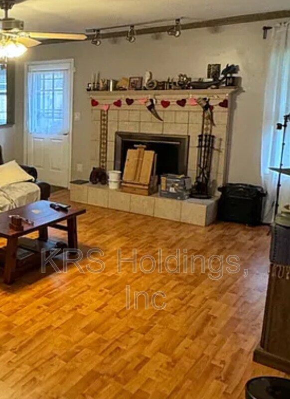Building Photo - 4712 Thresher Ct