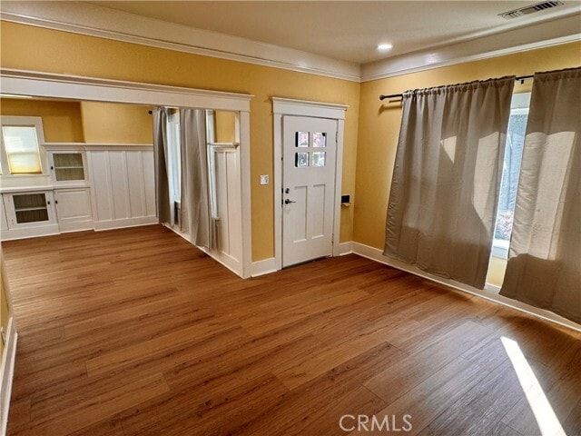 Building Photo - 100 N Granada Ave