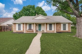 Building Photo - 4128 Liverpool Dr