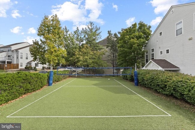 Building Photo - 6613 Netties Ln