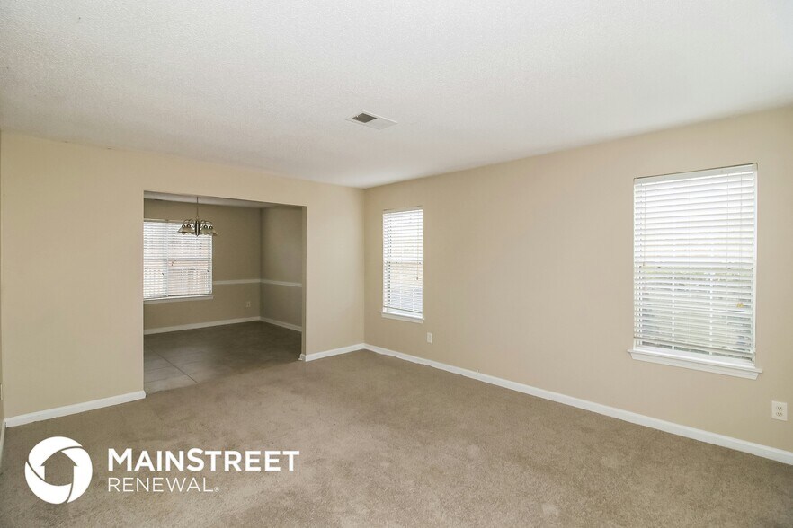 Building Photo - 6129 Pomerania Trail