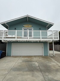 Building Photo - AVAILABLE SEPTEMBER- Walking Distance From The Beach - 1 Bed / 1 Bath