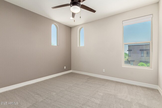 Building Photo - 7508 E Via De Luna Dr