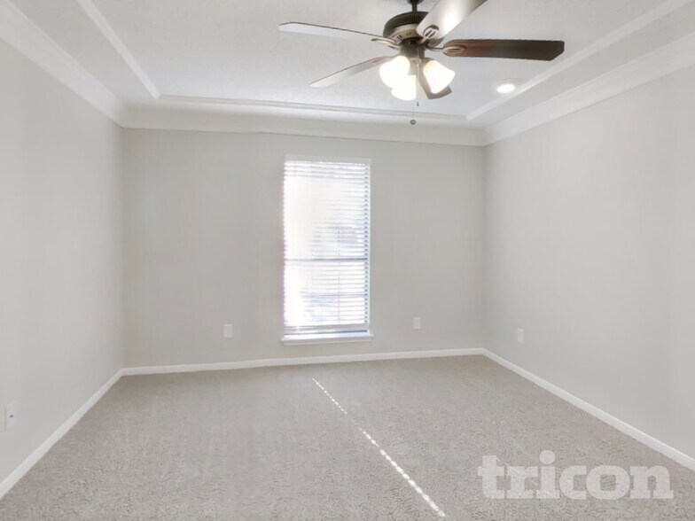 Building Photo - 12134 Quail Creek Dr