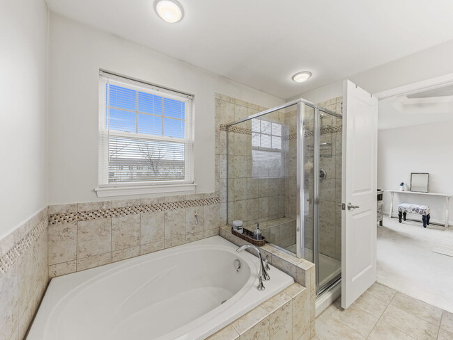Building Photo - 3465 Bradbury Cir