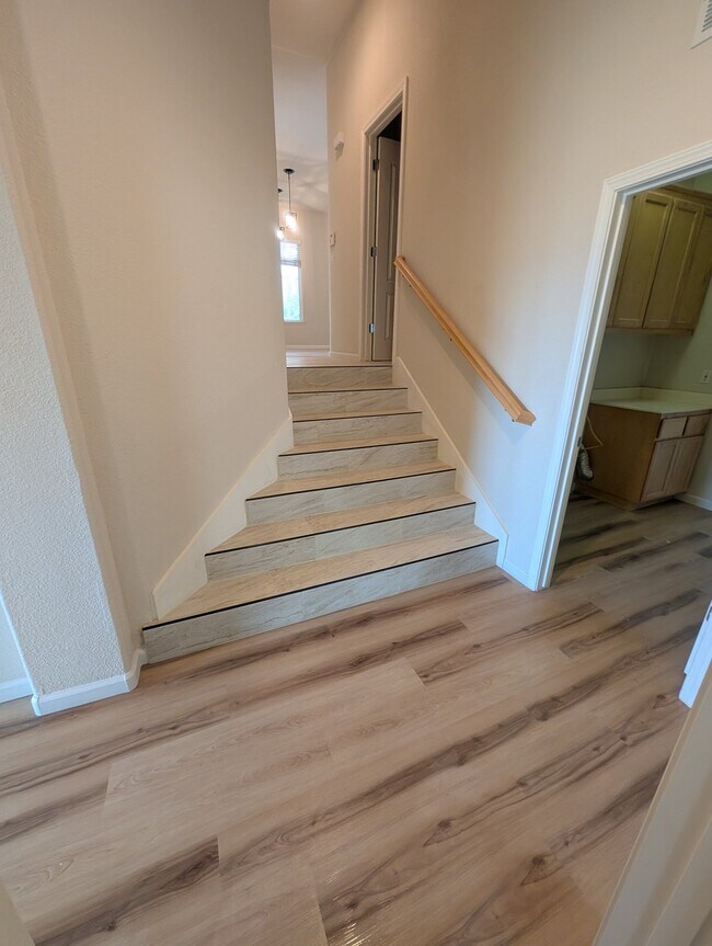 Building Photo - 2691 Presidio Dr