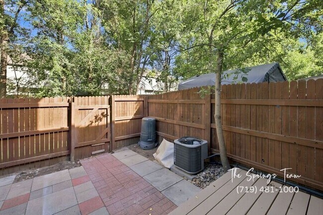 Building Photo - 4184 Charleston Dr