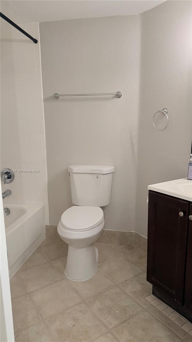 Building Photo - 4171 N Haverhill Rd