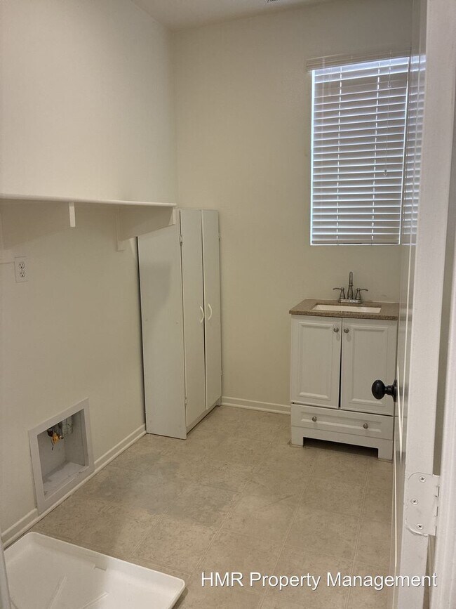 Building Photo - 3129 Mayacama Way