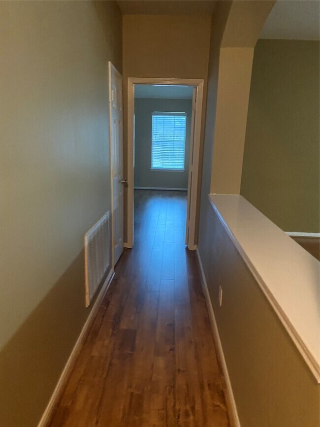 Building Photo - 5406 Meadow Canyon Dr