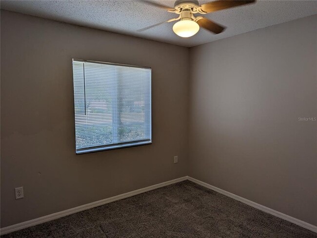 Building Photo - 3120 Summer House Dr