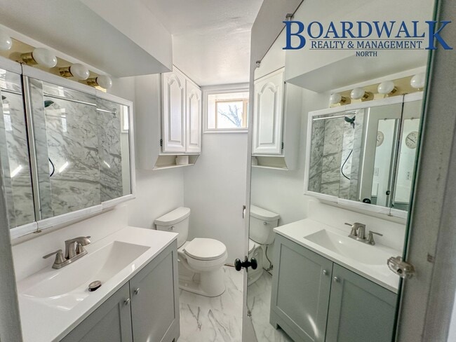 Building Photo - Amazing 4 Bed Rambler in Syracuse