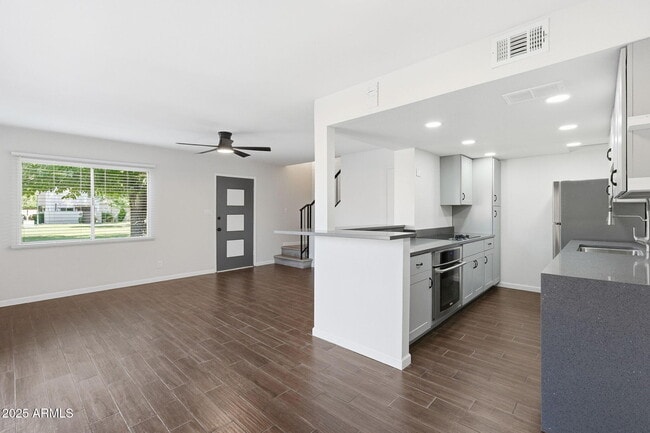 Building Photo - 4163 N 81st St