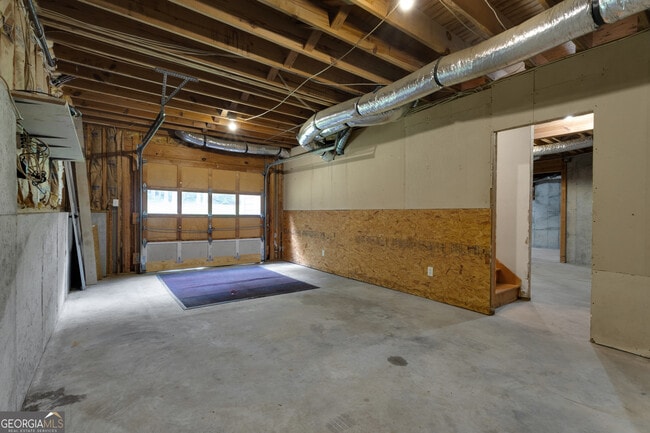 Building Photo - 115 Rockhurst Chase
