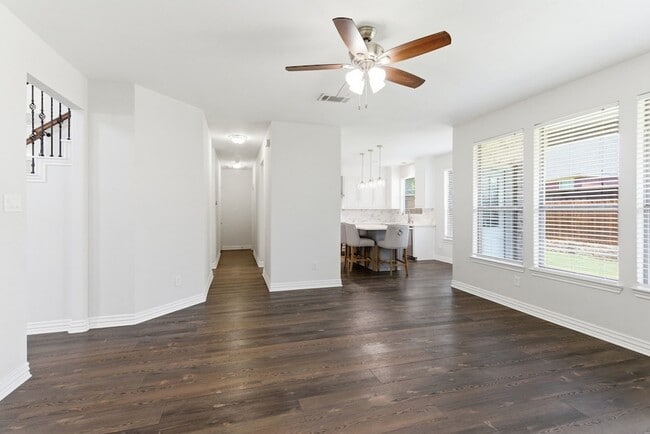 Building Photo - 5308 Sandstone Ln