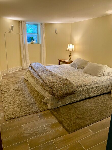 Building Photo - 101 Fayerweather St