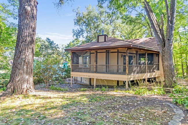 Building Photo - 7210 Juniper Ave