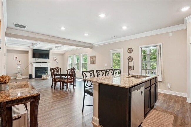 Building Photo - 106 Logan Pass Dr