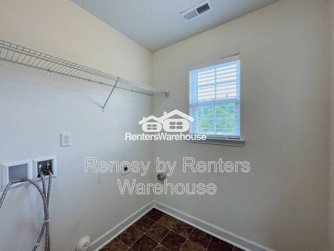 Building Photo - 920 Green Sea Trail