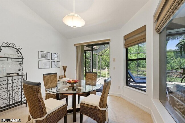 Building Photo - 18127 Royal Hammock Blvd