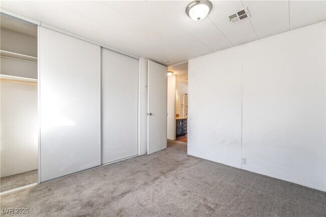 Building Photo - 4790 Fuentes Way