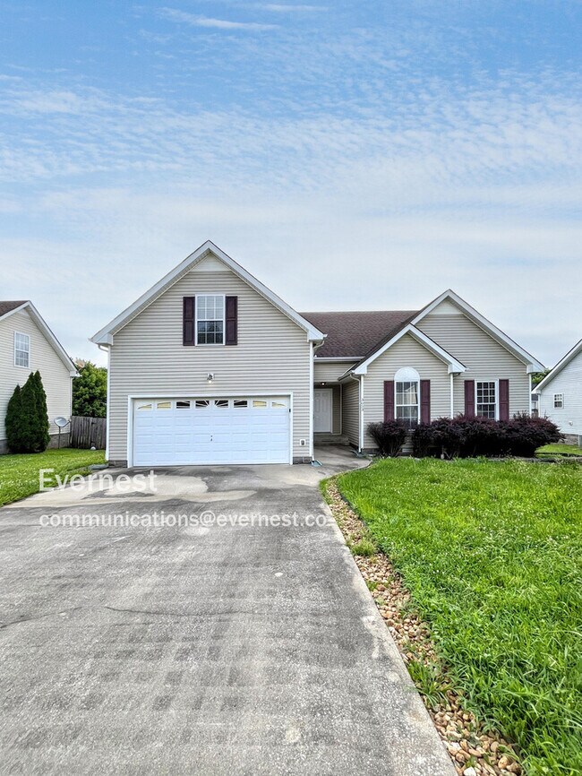 Building Photo - 3653 Aurora Dr