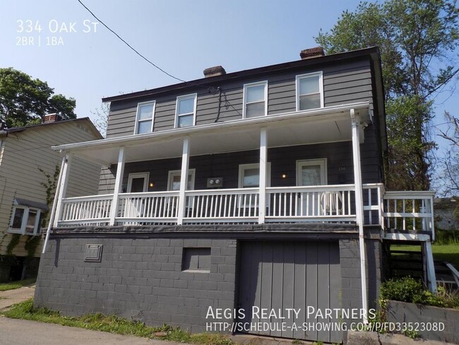 Primary Photo - 334 Oak St