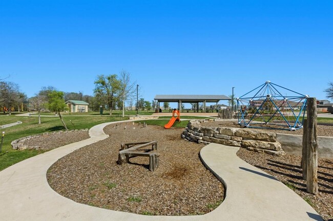 Building Photo - 12425 Ostrich Trl