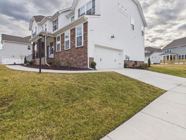 Building Photo - 4725 Tuscany Pl