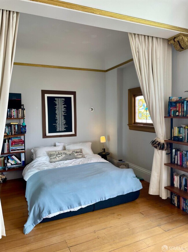 Building Photo - 251 Laguna St