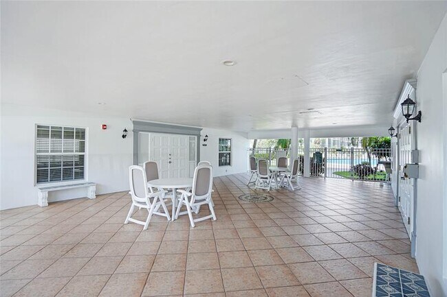 Building Photo - 1461 S Ocean Blvd