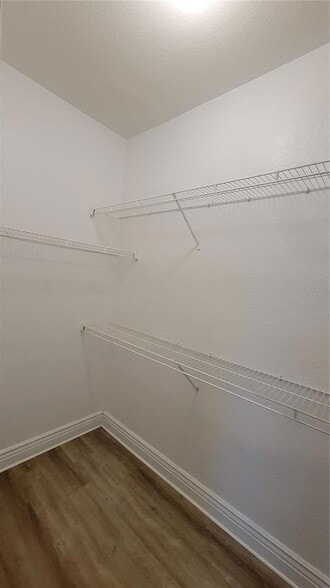 Building Photo - 5513 Pga Blvd