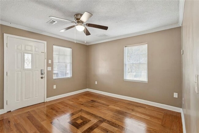 Building Photo - 891 N Eugenia Pl NW