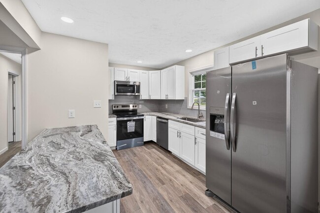 Building Photo - 2839 Black Oak Rd